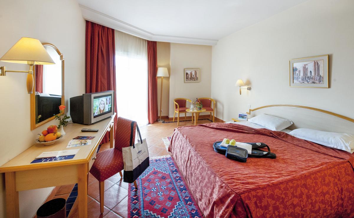 MEDINA-BELISAIRE-amp-THALASSO_392.picture.30112023.1335.65687963df9bb4.09602564