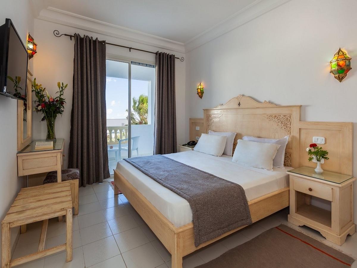 ZODIAC-HOTEL_431.picture.23012025.1254.679223beaa0c13.62644104