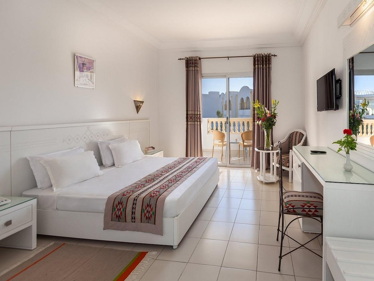 ZODIAC-HOTEL_431.picture.23012025.1254.679223beaa4ef7.99632476