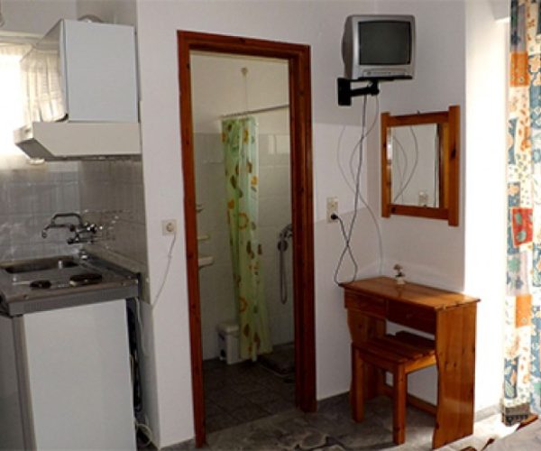 vila-anixi-edipsos-7337-7